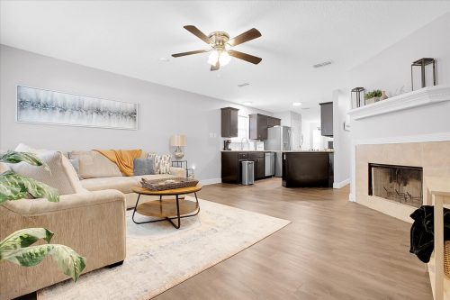 The-Cozy-Corner-Grove